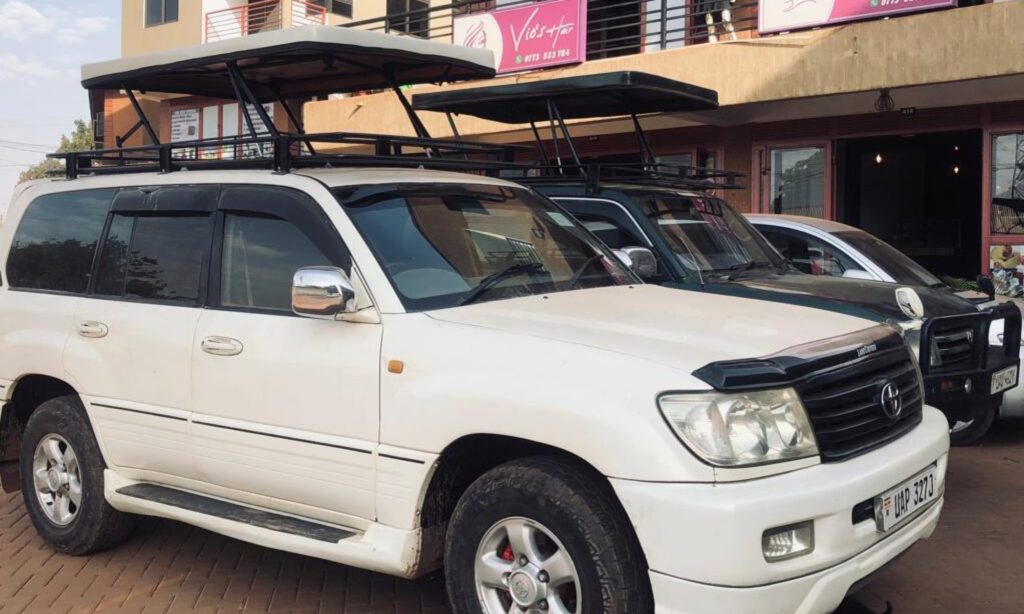 Land Cruiser Prado with pop up roof hire in Entebbe